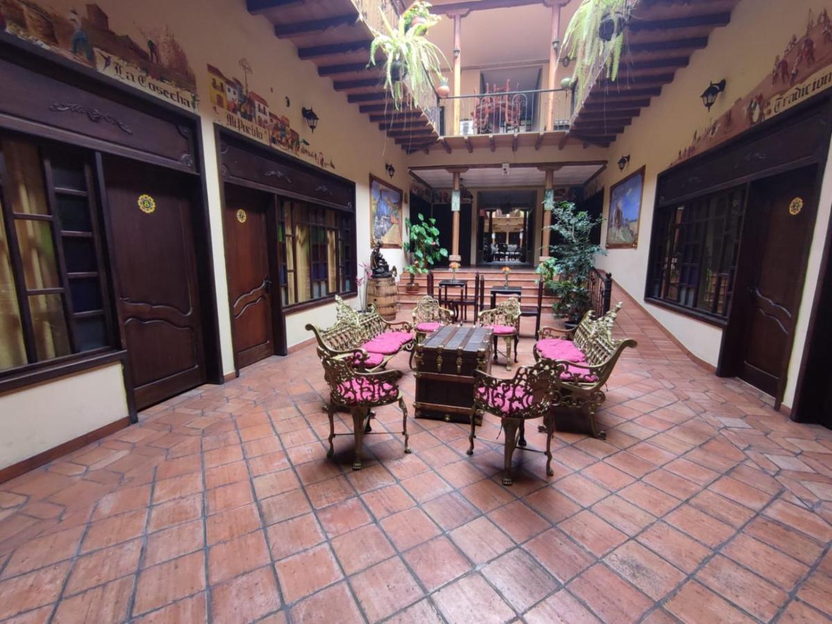 Hotel Vieja Mansion กูเอ็งกา ภายนอก รูปภาพ