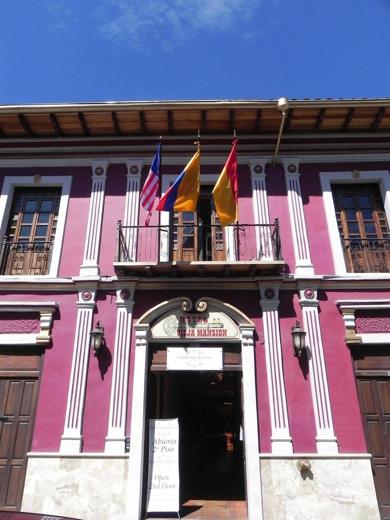 Hotel Vieja Mansion กูเอ็งกา ภายนอก รูปภาพ