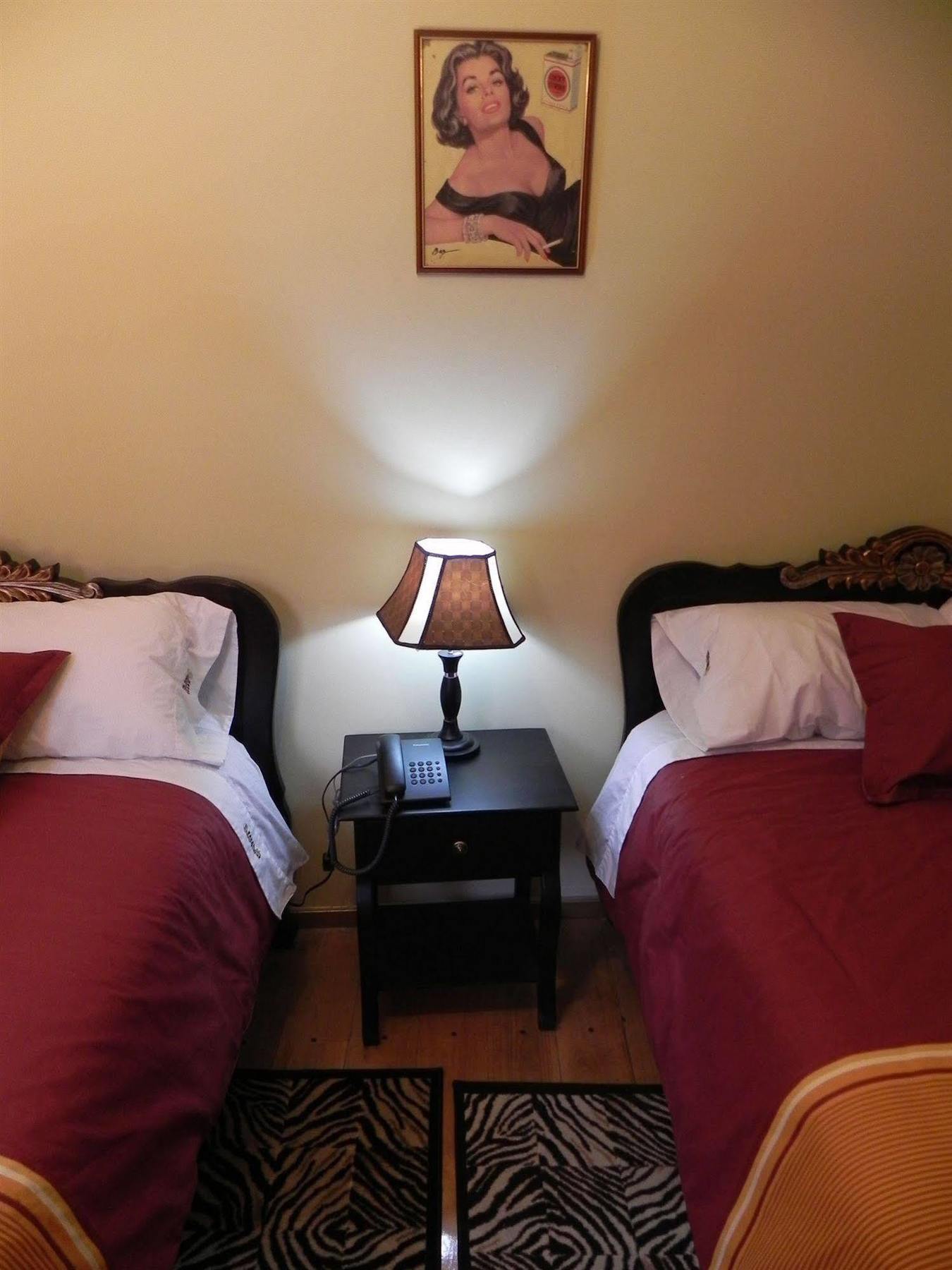 Hotel Vieja Mansion กูเอ็งกา ภายนอก รูปภาพ